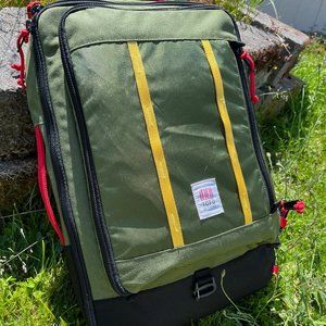 Topo Designs Travel Pack 30L Olive